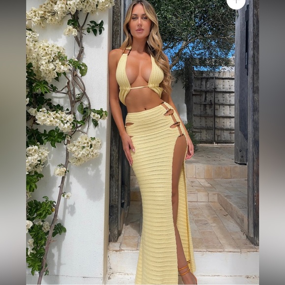 Outcast Celeste Crop Top & Maxi Set in Lemon Small - Picture 1 of 5